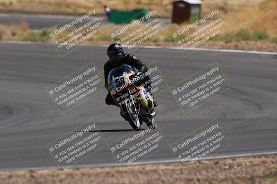 media/Apr-19-2025-AHRMA (Sat) [[3d98ca3309]]/Race/Group 5/Turn 4/